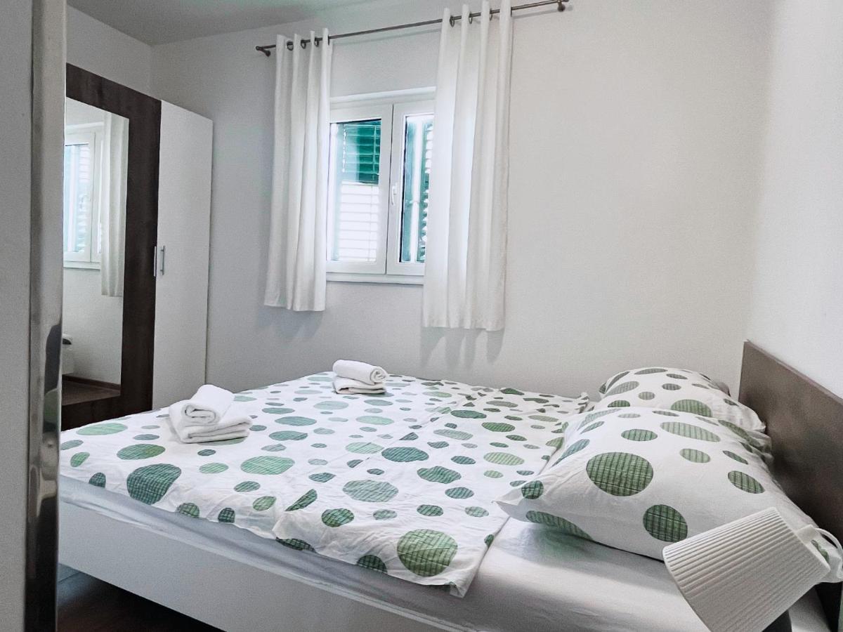 Ferienwohnung Luka III Šibenik Exterior foto